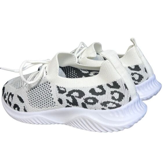 Slip on breathable mesh White Leopard Print Sneakers Women’s Size US 8 (… - Picture 3 of 16